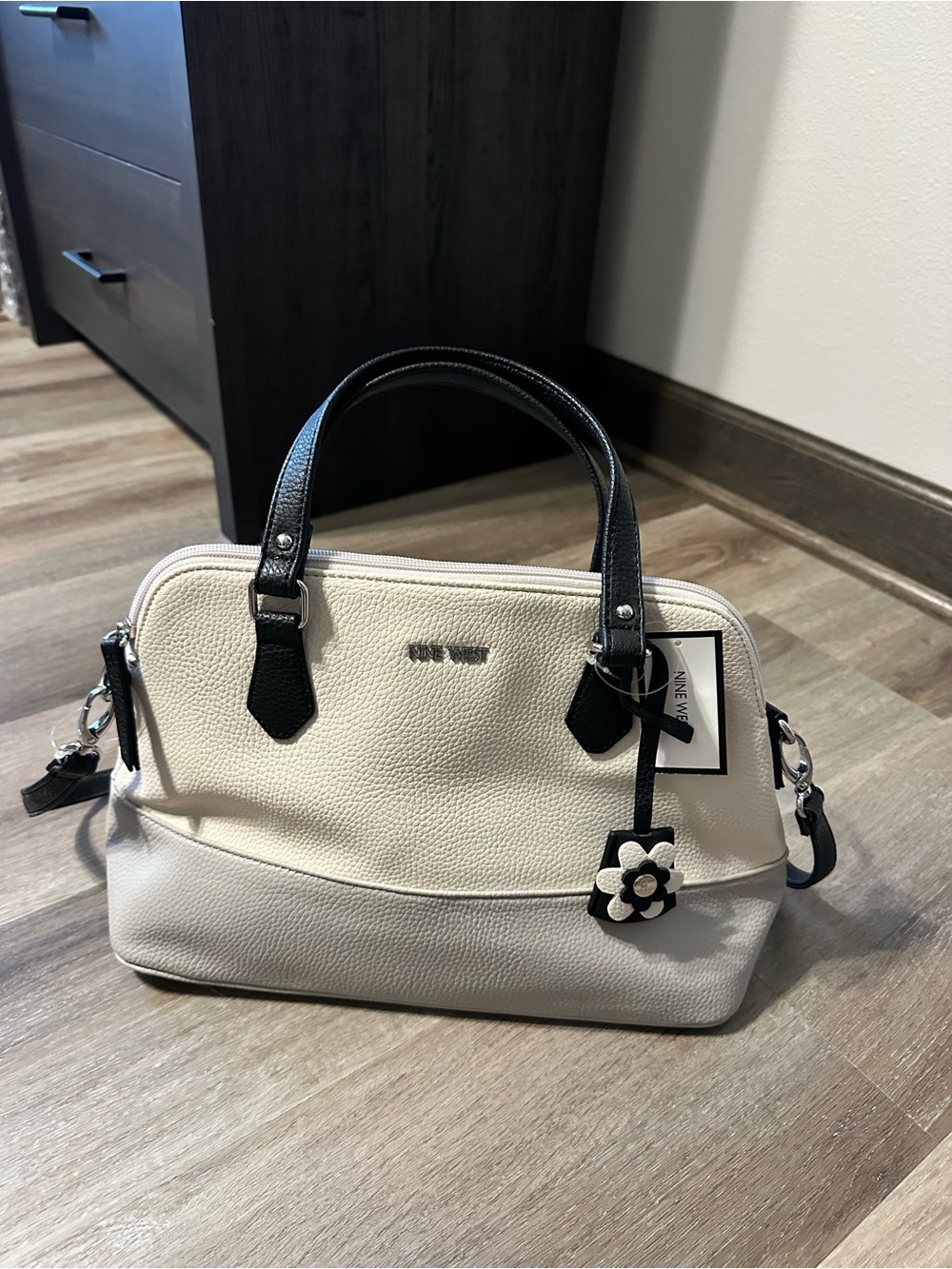 Nine West NWT Off‑White & Grey Satchel – Handles + Strap – Floral Charm